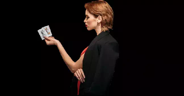 ค่ายให้บริการ girl card